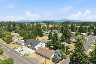 801 NE 104th Ave, Vancouver, WA 98664 - Photo 2