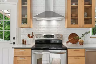 10247 N Smith St, Portland, OR 97203 - Photo 14