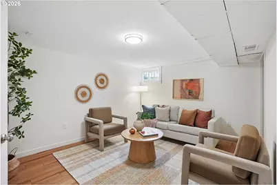 10247 N Smith St, Portland, OR 97203 - Photo 24