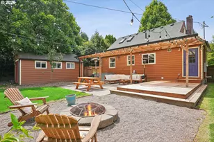 10247 N Smith St, Portland, OR 97203 - Photo 32