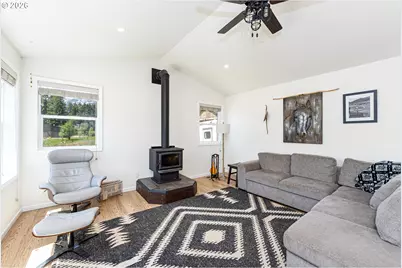 210 S Detroit Rd, Detroit, OR 97342 - Photo 4