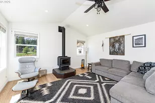 210 S Detroit Rd, Detroit, OR 97342 - Photo 4