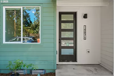 14876 NE Couch St #13, Portland, OR 97230 - Photo 1