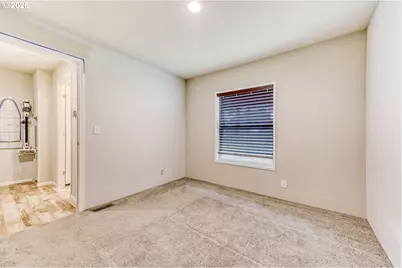 4264 SE 122nd Ave #13, Portland, OR 97236 - Photo 26