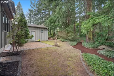8835 SW Washington Dr, Portland, OR 97223 - Photo 36