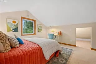 8835 SW Washington Dr, Portland, OR 97223 - Photo 30