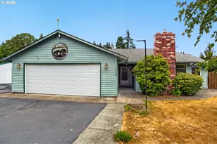 4039 NE Meadow Ln, Hillsboro, OR 97124 - Photo 2