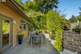 2922 NW Fairfax Terrace, Portland, OR 97210 - Photo 18