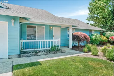 305 NE 12th St, Battle Ground, WA 98604 - Photo 2