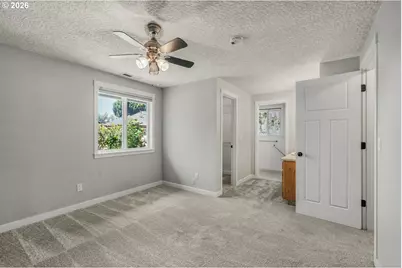 305 NE 12th St, Battle Ground, WA 98604 - Photo 14