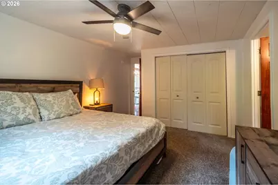 49838 McKenzie Hwy, Vida, OR 97488 - Photo 22