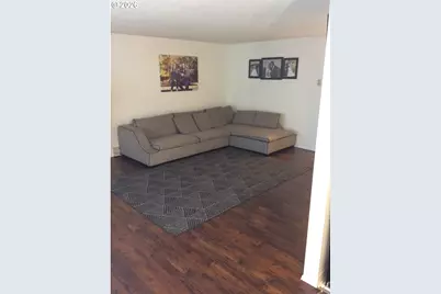 933 SE Rene Ave, Gresham, OR 97080 - Photo 10