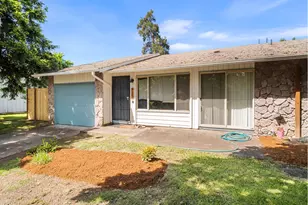 933 SE Rene Ave, Gresham, OR 97080 - Photo 14