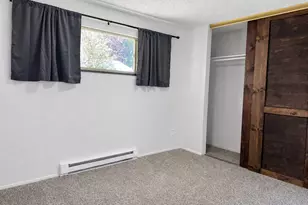 933 SE Rene Ave, Gresham, OR 97080 - Photo 30