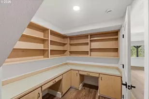 1395 Ingersoll St, Coos Bay, OR 97420 - Photo 40