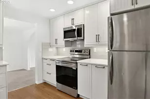 6542 SW 88th Ave, Portland, OR 97223 - Photo 10