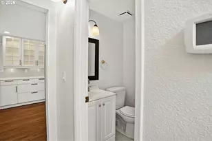 6542 SW 88th Ave, Portland, OR 97223 - Photo 16