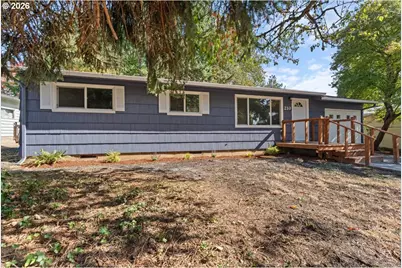 210 NE 167th Pl, Portland, OR 97230 - Photo 34