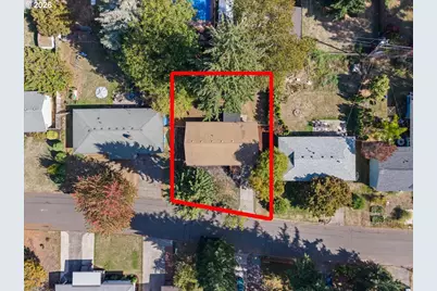 210 NE 167th Pl, Portland, OR 97230 - Photo 30