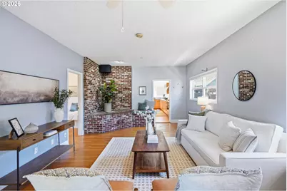 1326 NE 73rd Ave, Portland, OR 97213 - Photo 4