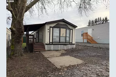 200 Emils Way #19, Roseburg, OR 97471 - Photo 1