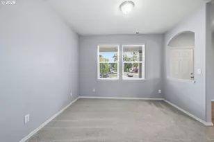 5290 Squirrel St, Springfield, OR 97478 - Photo 12