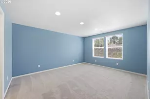5290 Squirrel St, Springfield, OR 97478 - Photo 4