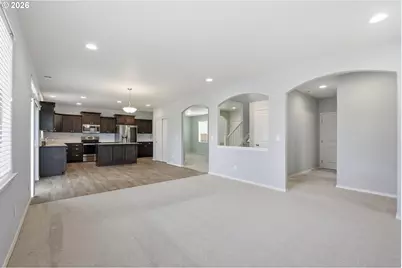 5290 Squirrel St, Springfield, OR 97478 - Photo 12