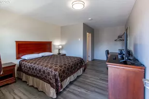 1152 Main St, Springfield, OR 97477 - Photo 36