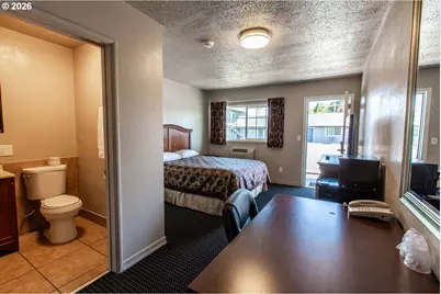 1152 Main St, Springfield, OR 97477 - Photo 42