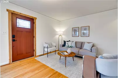 9560 N Ivanhoe St, Portland, OR 97203 - Photo 4