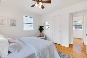 9560 N Ivanhoe St, Portland, OR 97203 - Photo 8