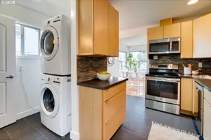 9560 N Ivanhoe St, Portland, OR 97203 - Photo 20