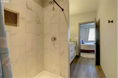 110 Southshore Ave, The Dalles, OR 97058 - Photo 16