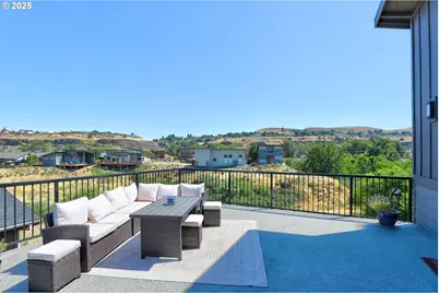 110 Southshore Ave, The Dalles, OR 97058 - Photo 30