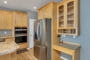 2619 NE Charlois Dr, Hillsboro, OR 97123 - Photo 18