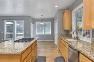 2619 NE Charlois Dr, Hillsboro, OR 97123 - Photo 16