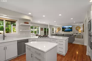 13687 SW Charleston Ln, Portland, OR 97224 - Photo 18