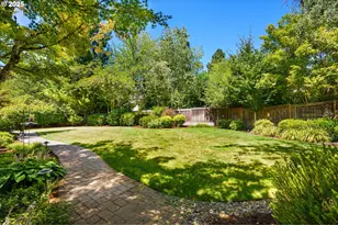 13687 SW Charleston Ln, Portland, OR 97224 - Photo 38