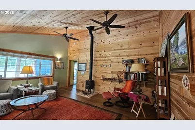 54841 McKenzie River Dr, Blue River, OR 97413 - Photo 14