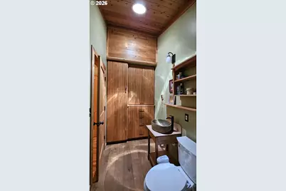 54841 McKenzie River Dr, Blue River, OR 97413 - Photo 6