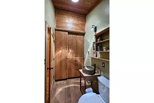 54841 McKenzie River Dr, Blue River, OR 97413 - Photo 6