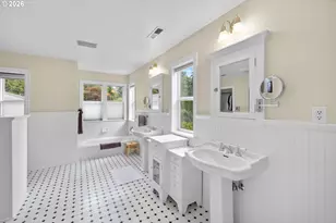 11812 SW 17th Ave, Portland, OR 97219 - Photo 28