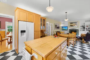 11812 SW 17th Ave, Portland, OR 97219 - Photo 12