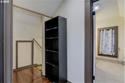 6541 E Burnside St, Portland, OR 97215 - Photo 32