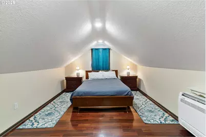 6541 E Burnside St, Portland, OR 97215 - Photo 36