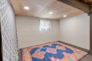 6541 E Burnside St, Portland, OR 97215 - Photo 42