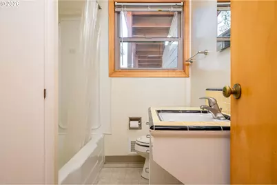 4846 SE 63rd Ave, Portland, OR 97206 - Photo 22