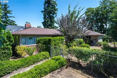 4846 SE 63rd Ave, Portland, OR 97206 - Photo 2