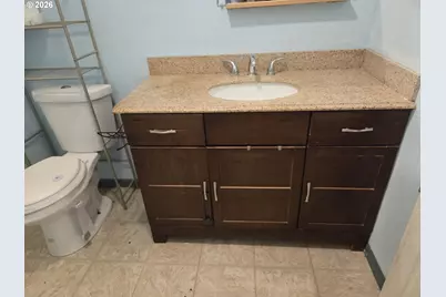 2402 N Spruce St, La Grande, OR 97850 - Photo 6